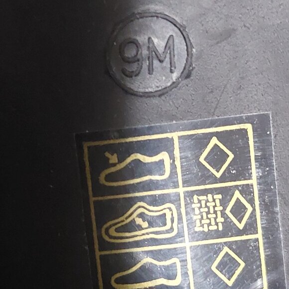 Pierre Dumas Heels Woman 9 M. Black Pumps Rounded toe. - Picture 4 of 10